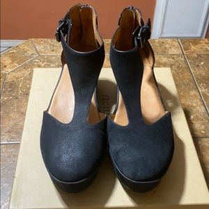 Gentle Sole Nydia Black Wedge 9.5M